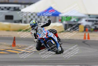 media/Jan-15-2023-SoCal Trackdays (Sun) [[c1237a034a]]/Turn 2 Set 2 (1155am)/